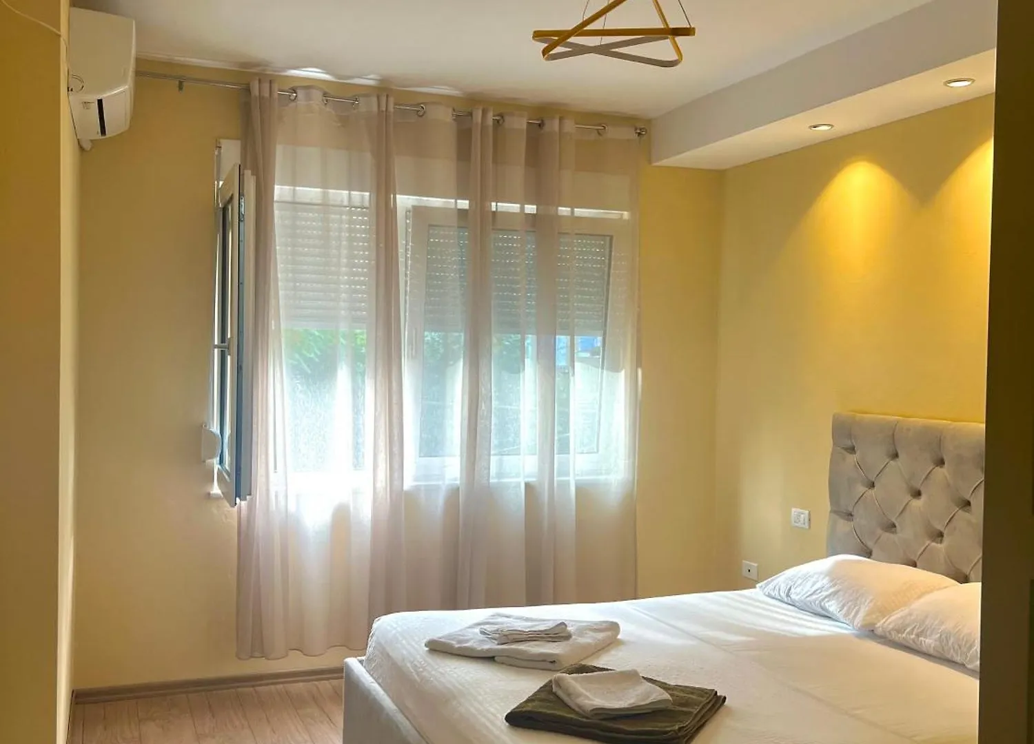 Apartament Gloria Tirana