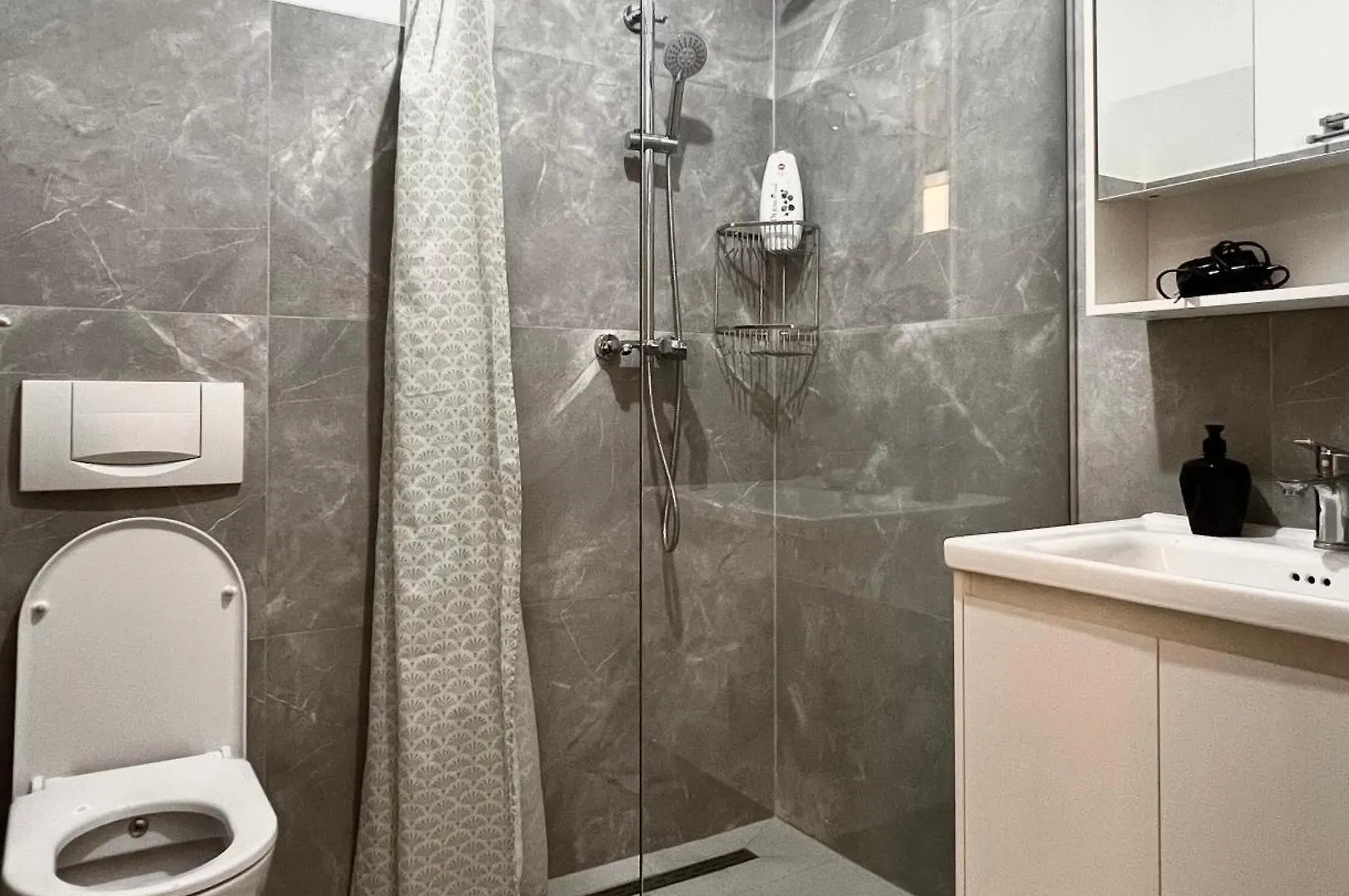 Lägenhet Apartament Gloria Tirana Albanien